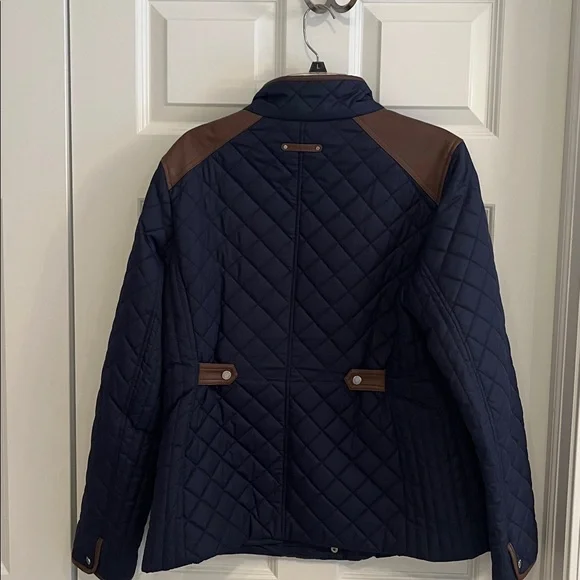 Lauren Ralph Lauren Detailed Quilted Jacket - Picture 2 of 14
